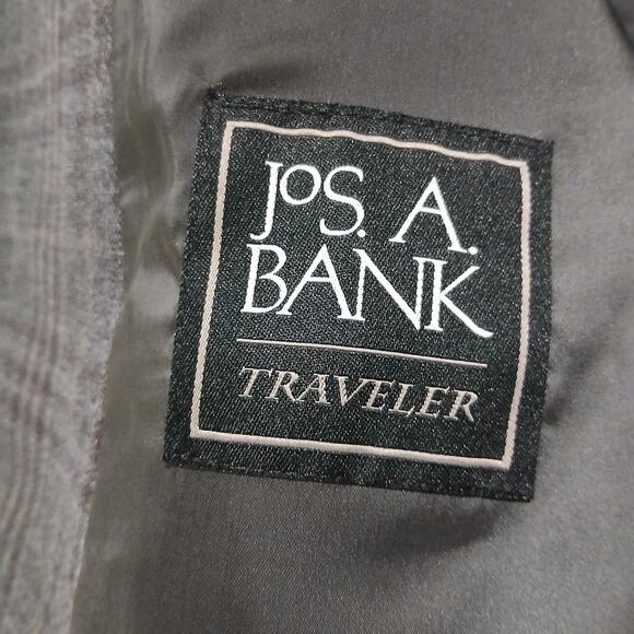 Jos.A.Bank Traveler Tailored-fit 48 Long WOOL Grey/maroon window pane plaid - Picture 8 of 15